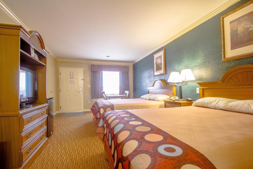 Super 8 By Wyndham Covington Hotel Exterior foto